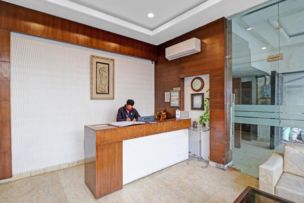 Airport Hotel Goodluck Νέο Δελχί Εξωτερικό φωτογραφία