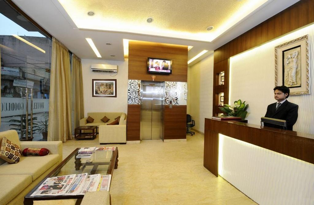 Airport Hotel Goodluck Νέο Δελχί Εξωτερικό φωτογραφία